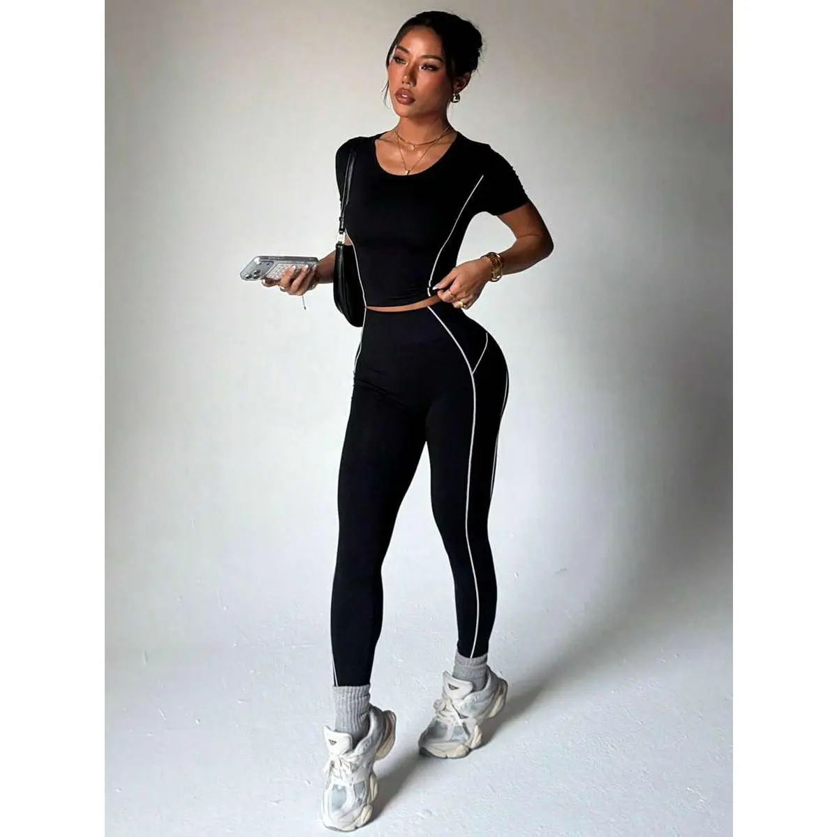 Women's Black & White Slim-Fit Seamless 2-Piece Athleisure Set - Short-Sleeve Crop Top, Halter Backless Sports Bra, Scrunch Butt Leggings - Matching Activewear for Gym Sport, Daily Wear, Workout Sets Women, Women's Clothes, Small/Medium/Large