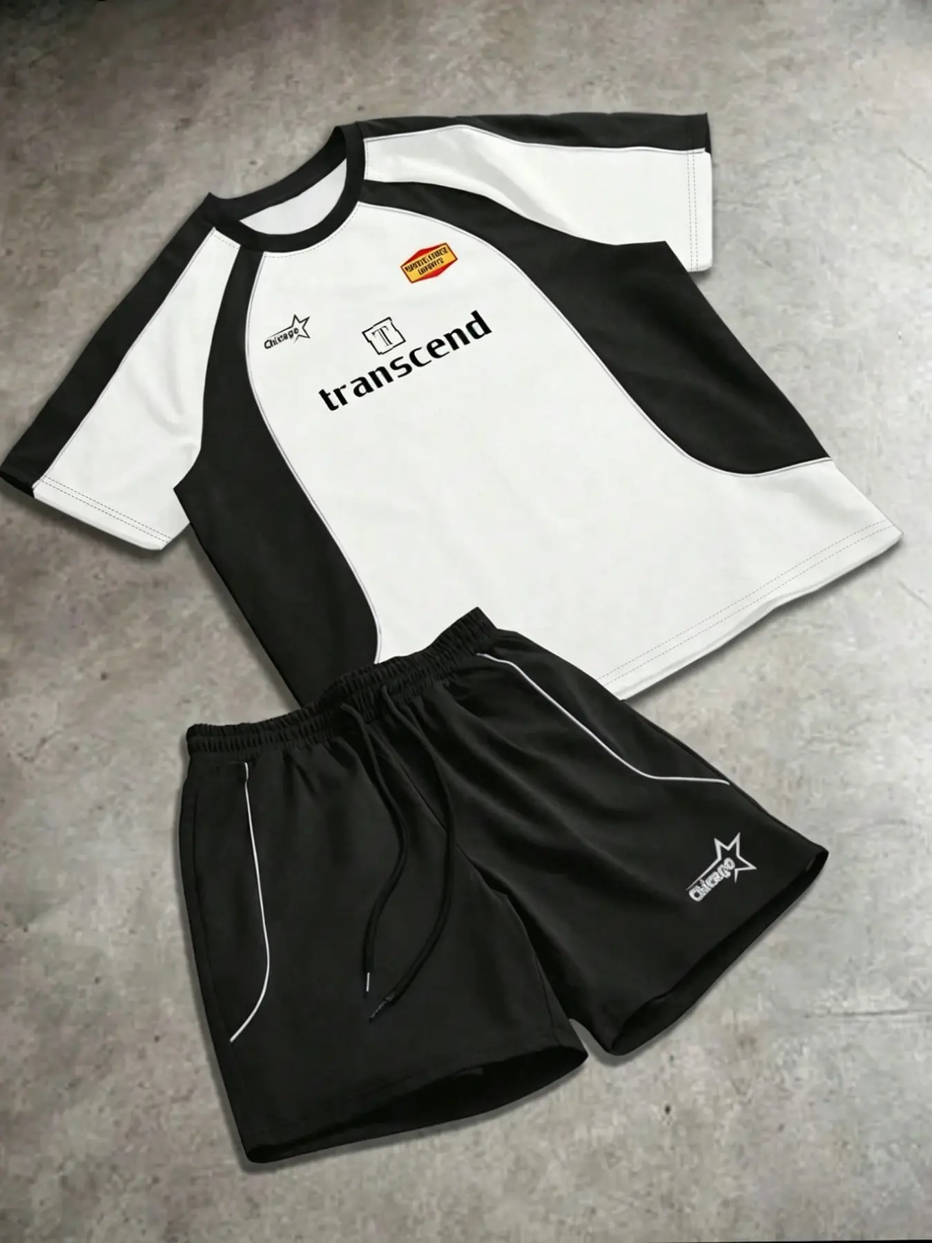 Men's Two-Piece Retro Sports Set, Casual Athletic Apparel, Casual Sportswear Outfit, Colorblock Raglan Sleeve Soccer Jersey + Drawstring Shorts, Y2K Street Style, Summer