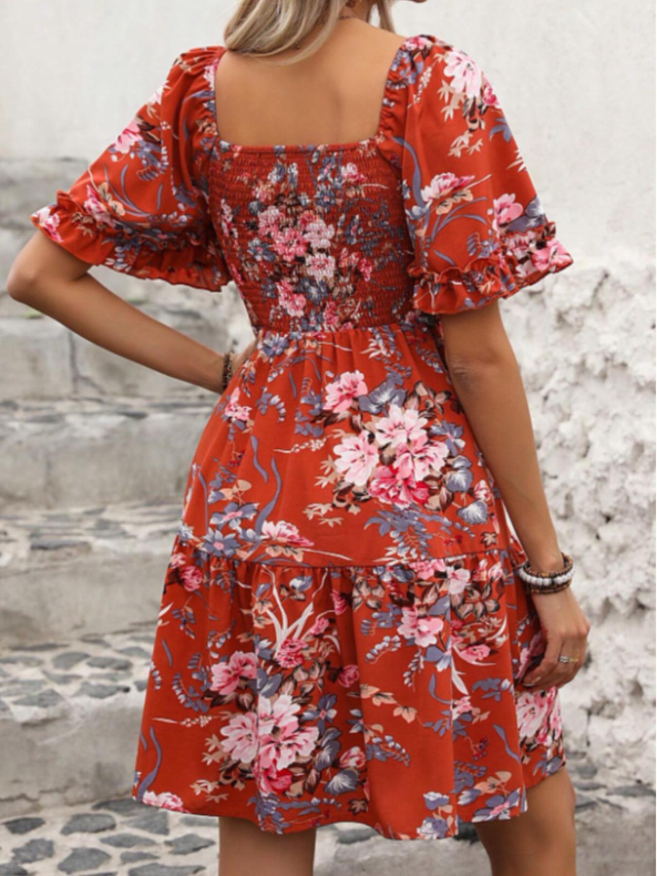 Women's Floral Print Ruffle Hem Shirred Slim A Line Dress, Casual  Boho Romantic Flounce Sleeve Square Neck Short Dress for Beach Vacation, Ladies Summer Clothes