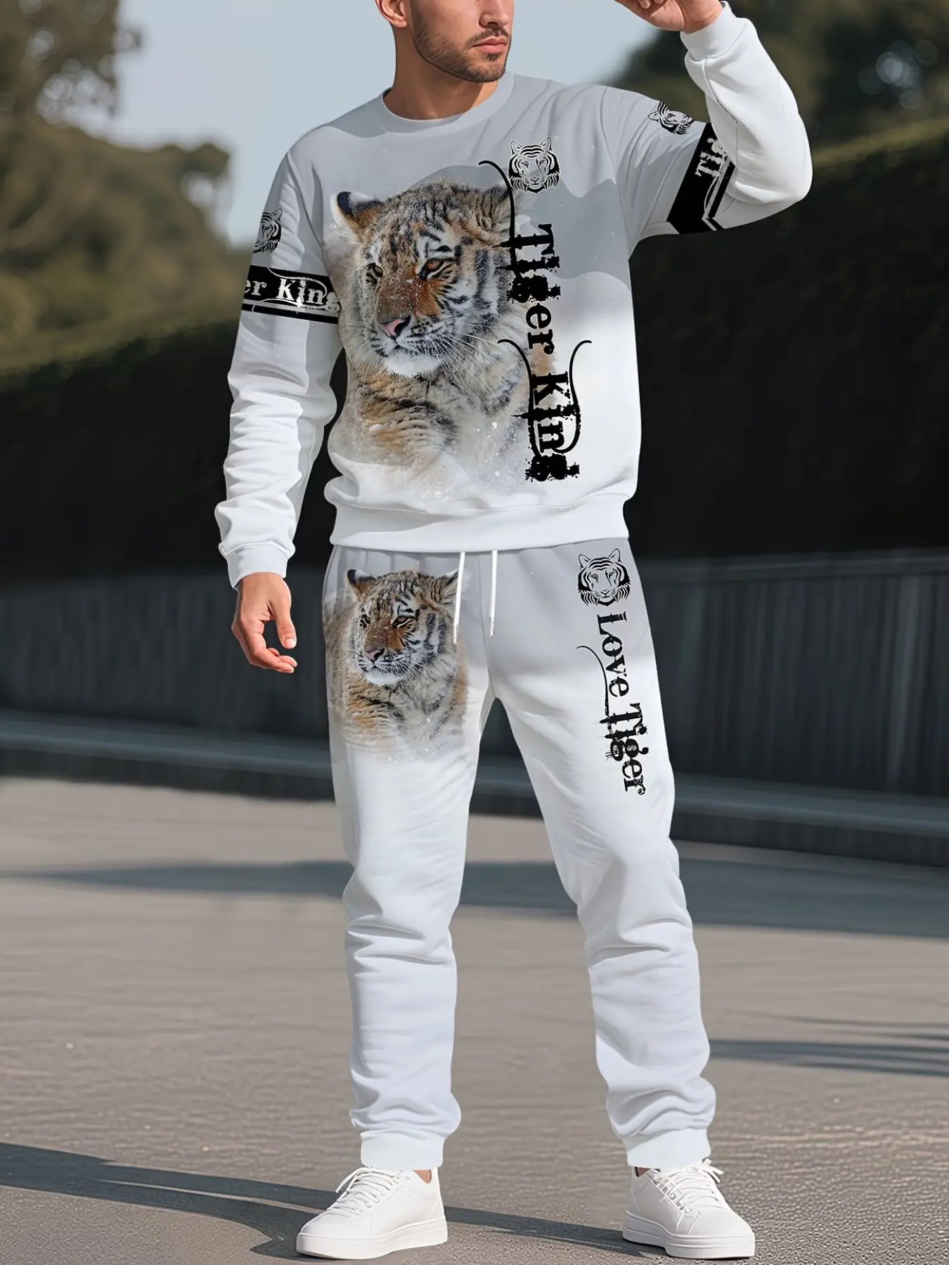 Tiger King Pattern Full-Body Printed Set, Stripe Digital Print Crew Neck Sweatshirt + Sporty Long Pants, Casual Fitted