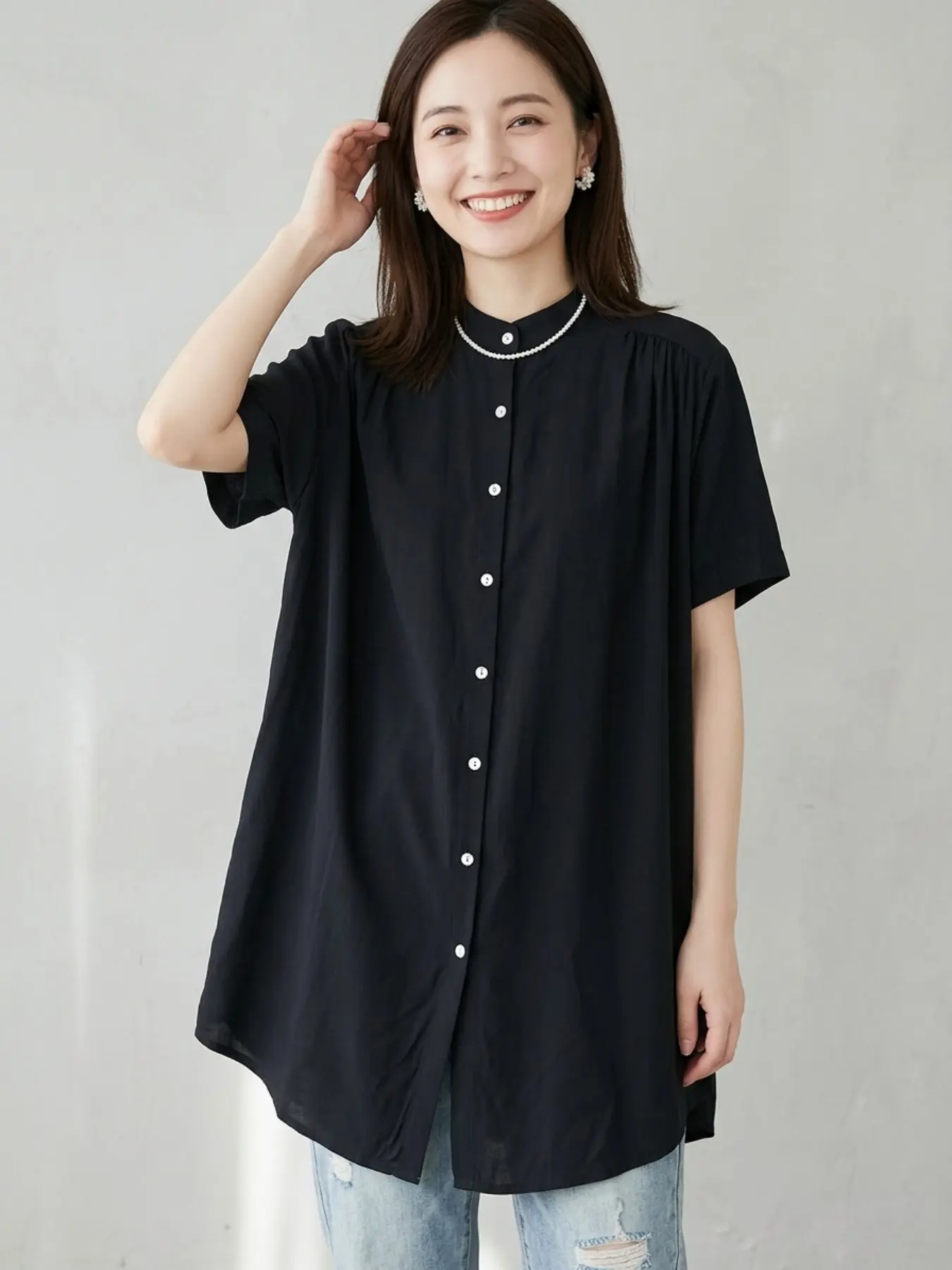 Women's Loose-Fit Button Front Stand Collar Asymmetrical Open Cardigan, Casual Short Sleeve Striped Top, Plain Surface Unlined Design