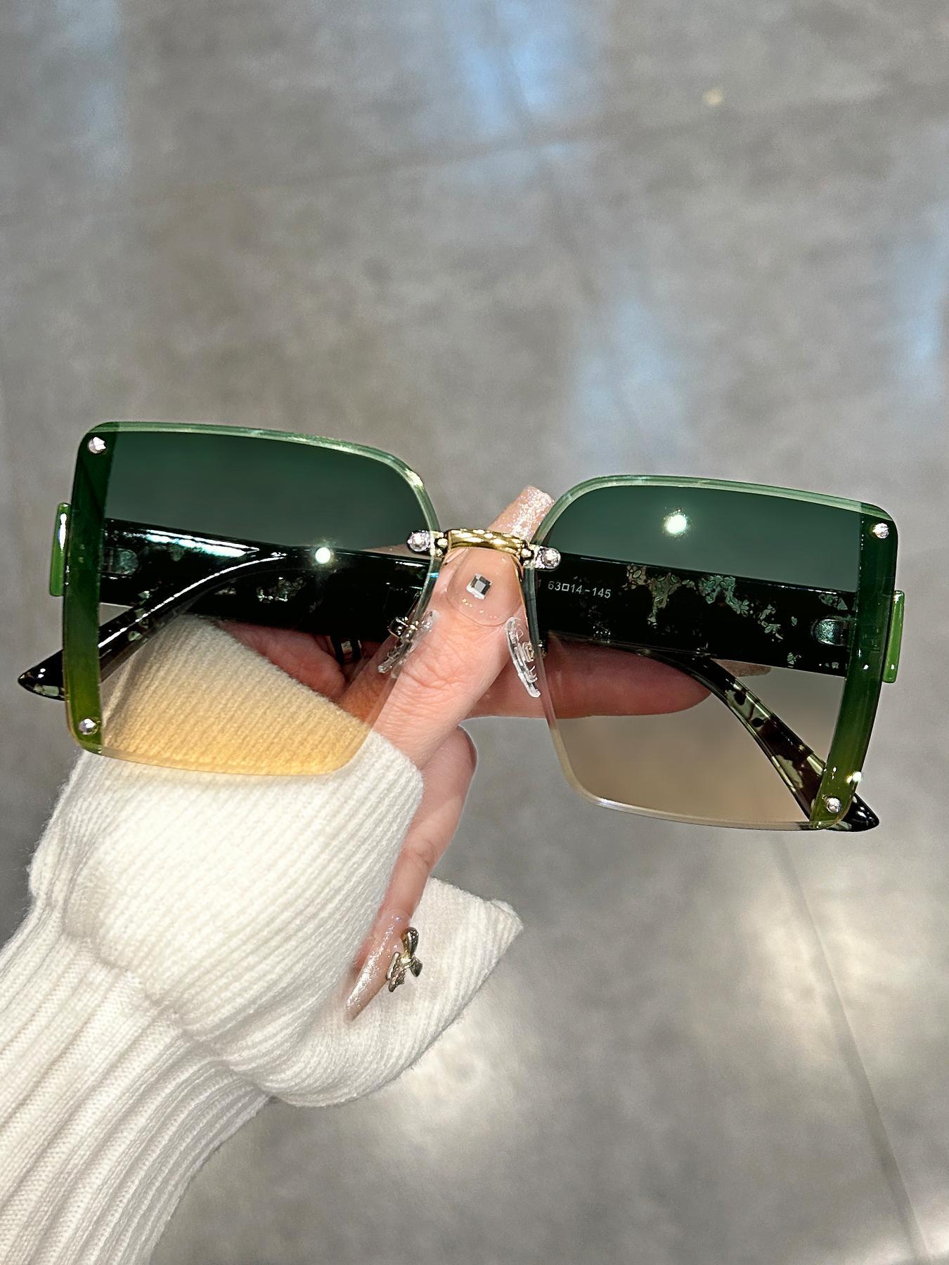 Unisex Elegant Square Frame Ombre Lens Sunglasses, Summer Casual Glasses Trends for Women, Modern Sunglass Reflection for Everyday Outdoor Back To School