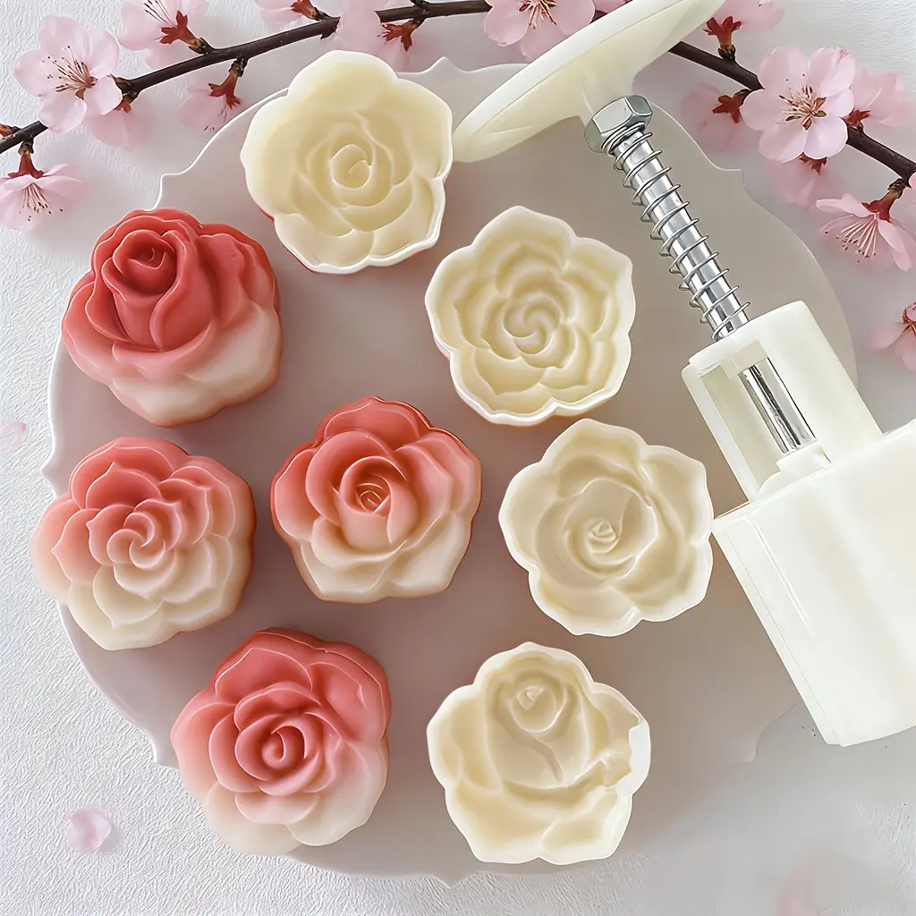 5 rose-shaped pastry molds, hand-pressed cookie cutting molds, baking pastry molds, food-grade baking molds, embossing pastry tools, suitable for baking mooncakes, cookies, pastries, chocolates, etc. during the Mid-Autumn Festival.