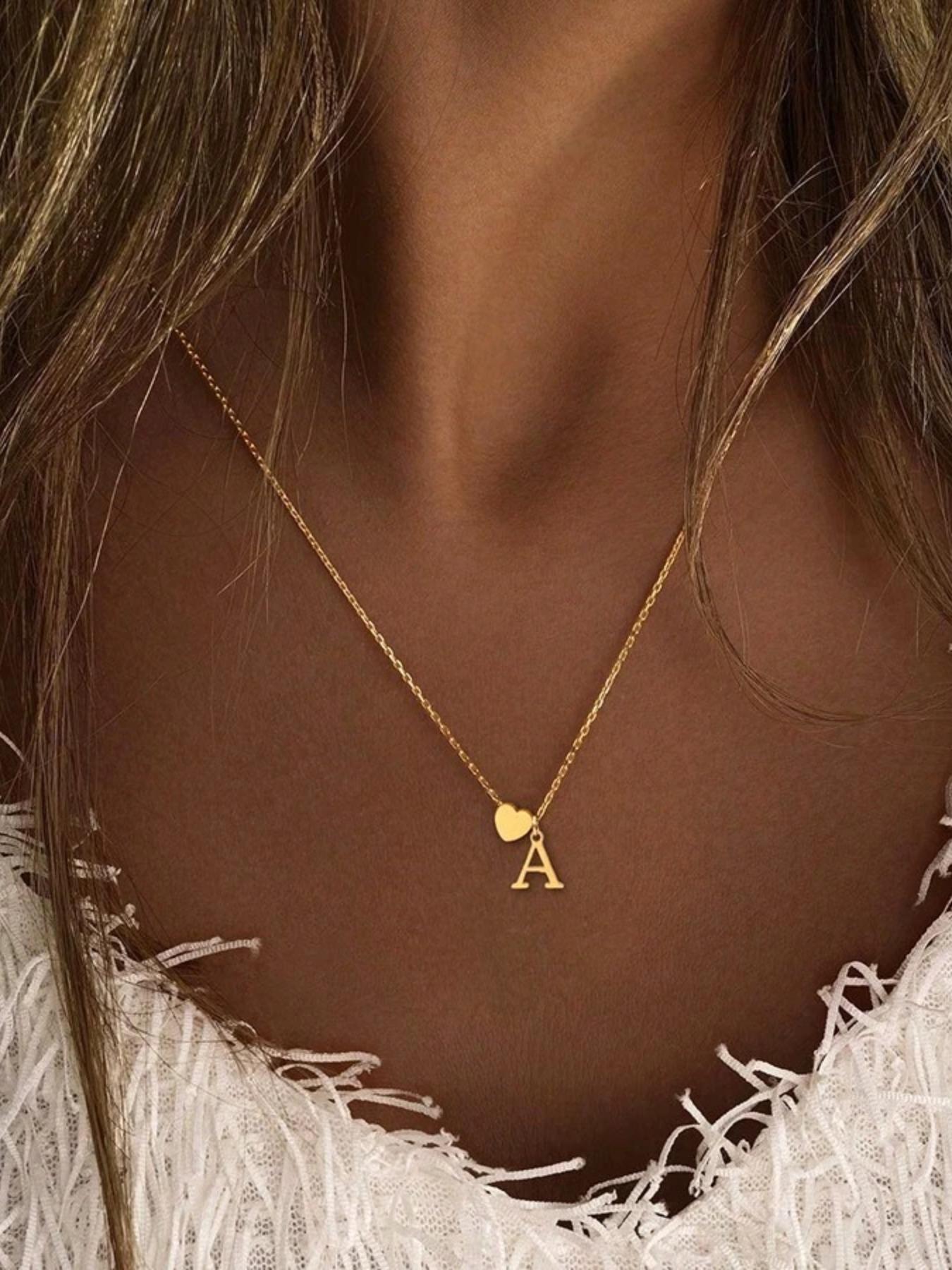 Classic Heart-Shaped Letter Name Engraved Pendant Necklace, Personalized Initial A-Z Fashion Love Necklace for Her
