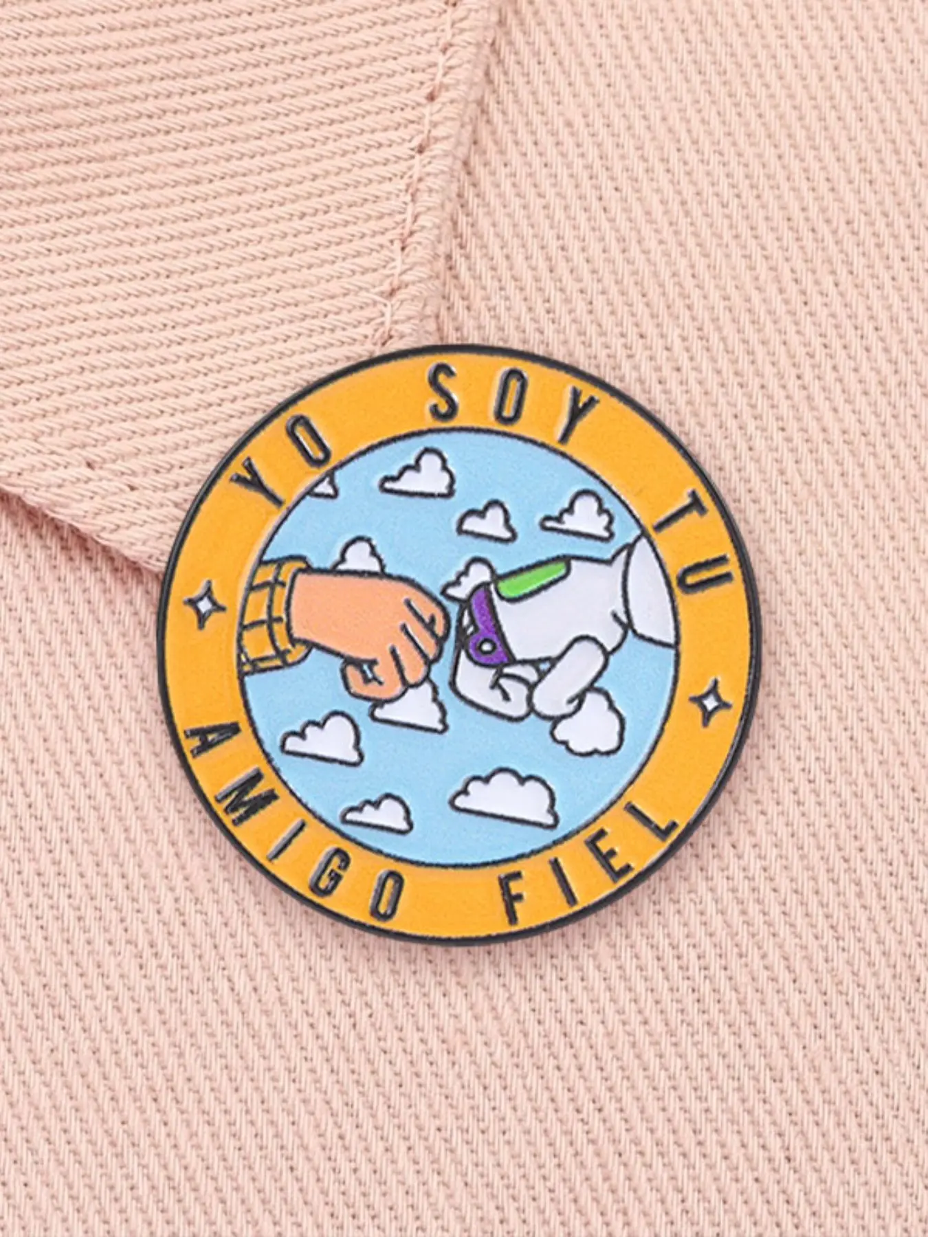 Cartoon Animation Enamel Brooch, Woody Buzz Lightyear Punch Spanish Quote, Friendship Theme Alloy Pin, Casual Jewelry Accessory, Brooch Pins