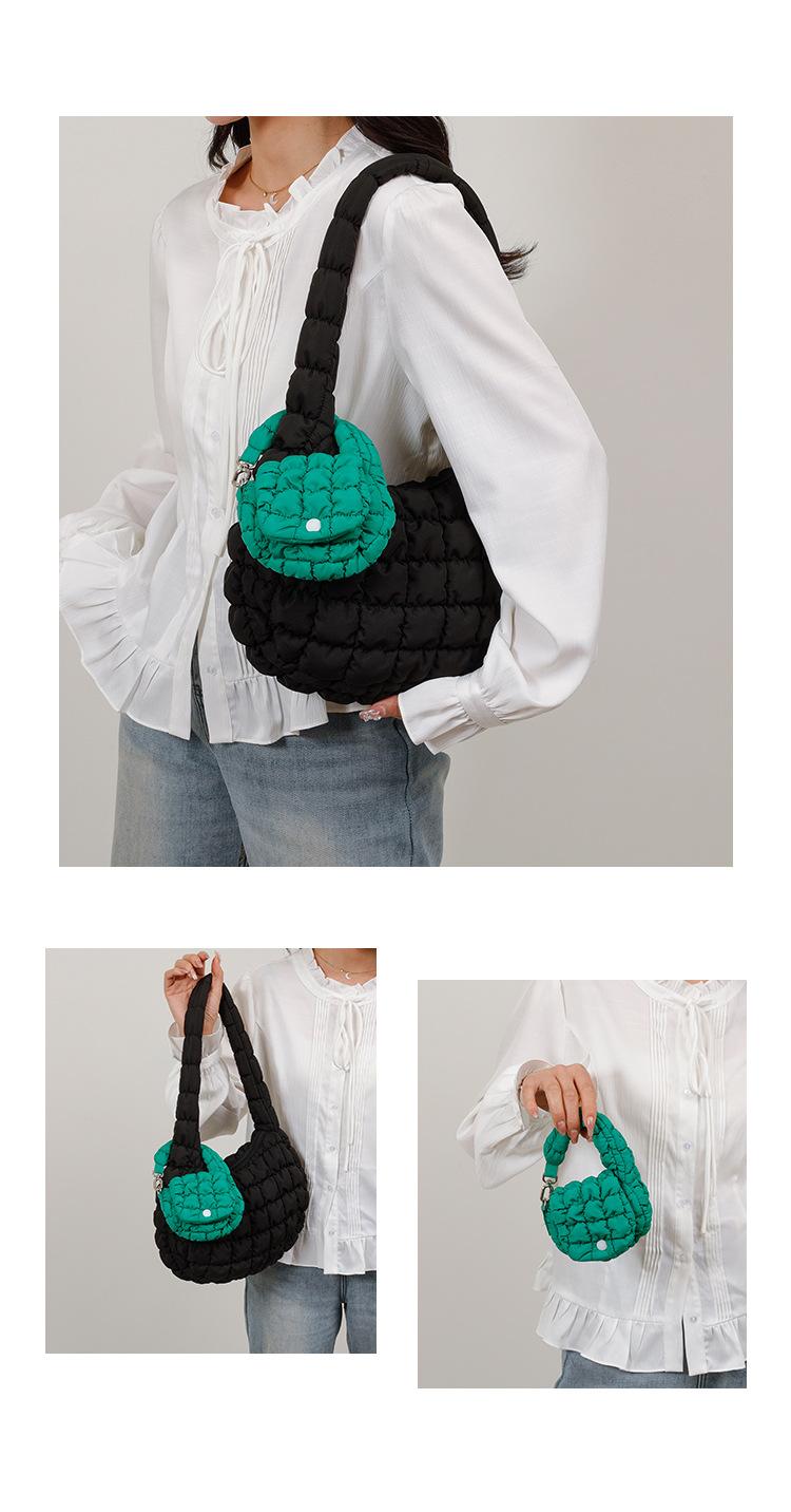 Trendy New Pleated Cloud Bag Mini Coin Purse Pendant Korean Style Storage Bag Portable Decorative All-Match Small Bag Daily Casual Versatile Fashion Accessory Lightweight Easy Carry Simple Stylish Design Perfect For Everyday Use And Outfit Matching