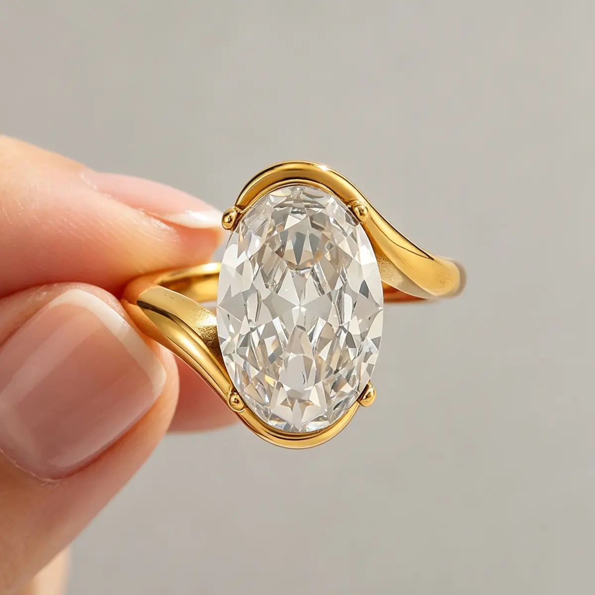 Chunky Oval Cut Gemstone Ring - Loud Luxury Gold Bypass Solitaire Band, Modern Oversized High-Definition Radiant Ice Sparkle Unisex Sports & Outdoor Accessory, All Seasons Birthday Gift for Her, Rings, Gift Idea, Girl, Oval Shaped Ring