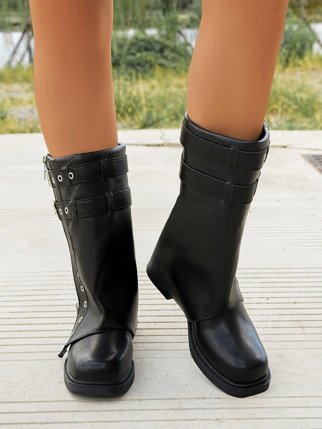 Women's New Classic and Vintage Colors, Distressed Leather Texture, Streetwear, Outdoor, Daily Commute, Music Festival Fashion