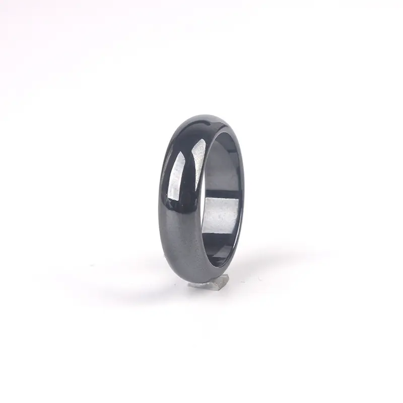 Trendy Black Curved Magnetic Hematite Ring, Smooth Arc Surface Matte Black Couple Matching Bands, Simple Neutral Daily Decor Jewelry For Street Dating Couple Outfit Hematite Ring Magnetic Ring Couple Rings Unisex Jewelry Black Accessory