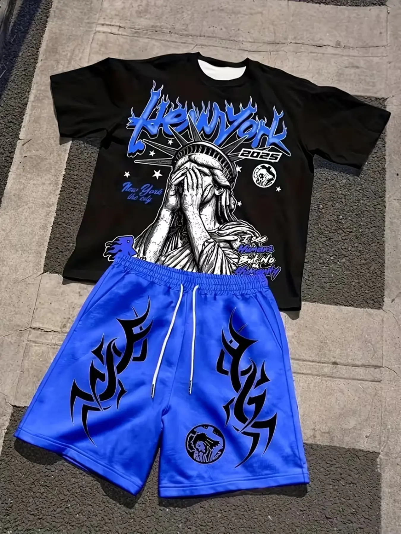 Men's 2-Piece Set, New York Pattern Print T-Shirt and Shorts, Casual Summer Streetwear, Breathable Fabric, Comfortable Fit