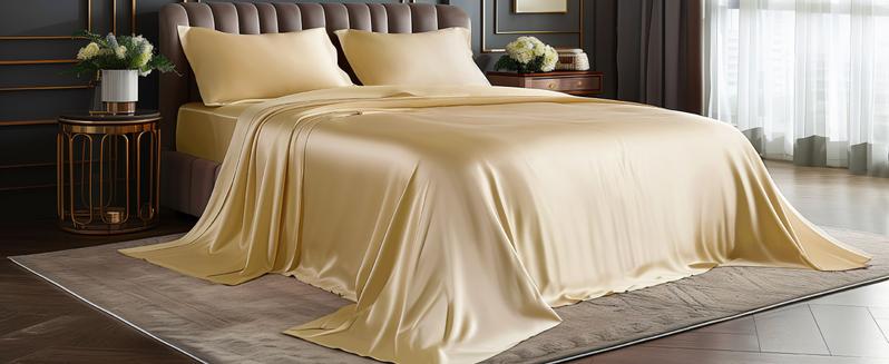 BEDELITE Satin Sheets Bed Set Luxury Soft Ivory White Summer Edition Reversible Microfiber Bedding Twin Full Queen King Sizes Deep Pocket Fitted Sheet for Hair and Skin Care Valentine's Day gift