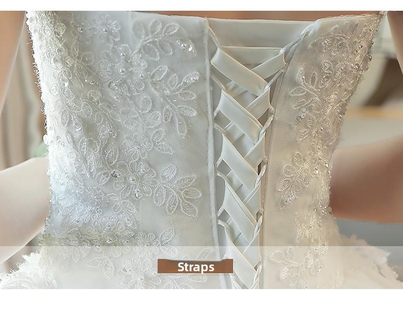 2026 New Style White Lace Strapless Wedding Dress with Train for Petite Brides, Simple, Ethereal & Forest-Style