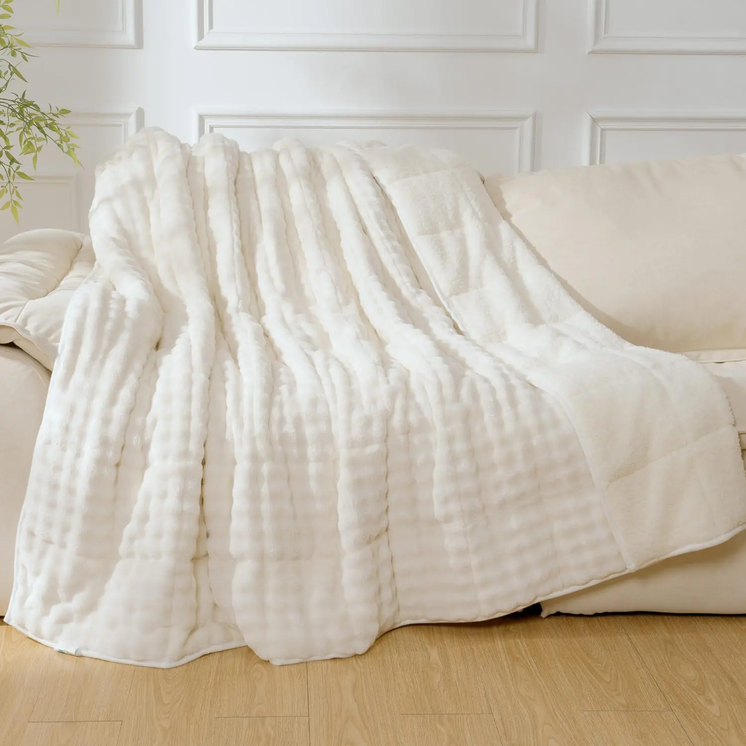 for Adults Queen Size 15lbs 60"x80" Soft Fleece| Fuzzy Bubble Weighted Throw Blanket for Sleep Calm Relax, Cozy Warm Flannel Bed Sofa Fur Blanket, White