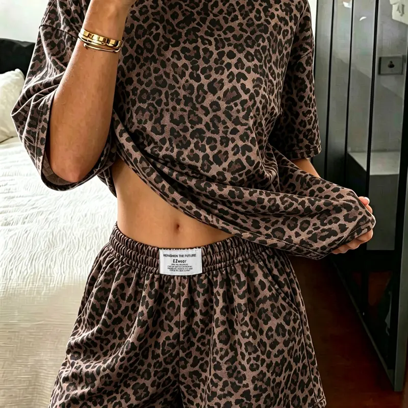 Women's 2-Piece, Comfortable Baggy Camo Print Loose Fit Short Sleeve T-Shirt and Elastic Waist Shorts, Casual All-Season, Shorts Matching Set, Two Pieces Outfits