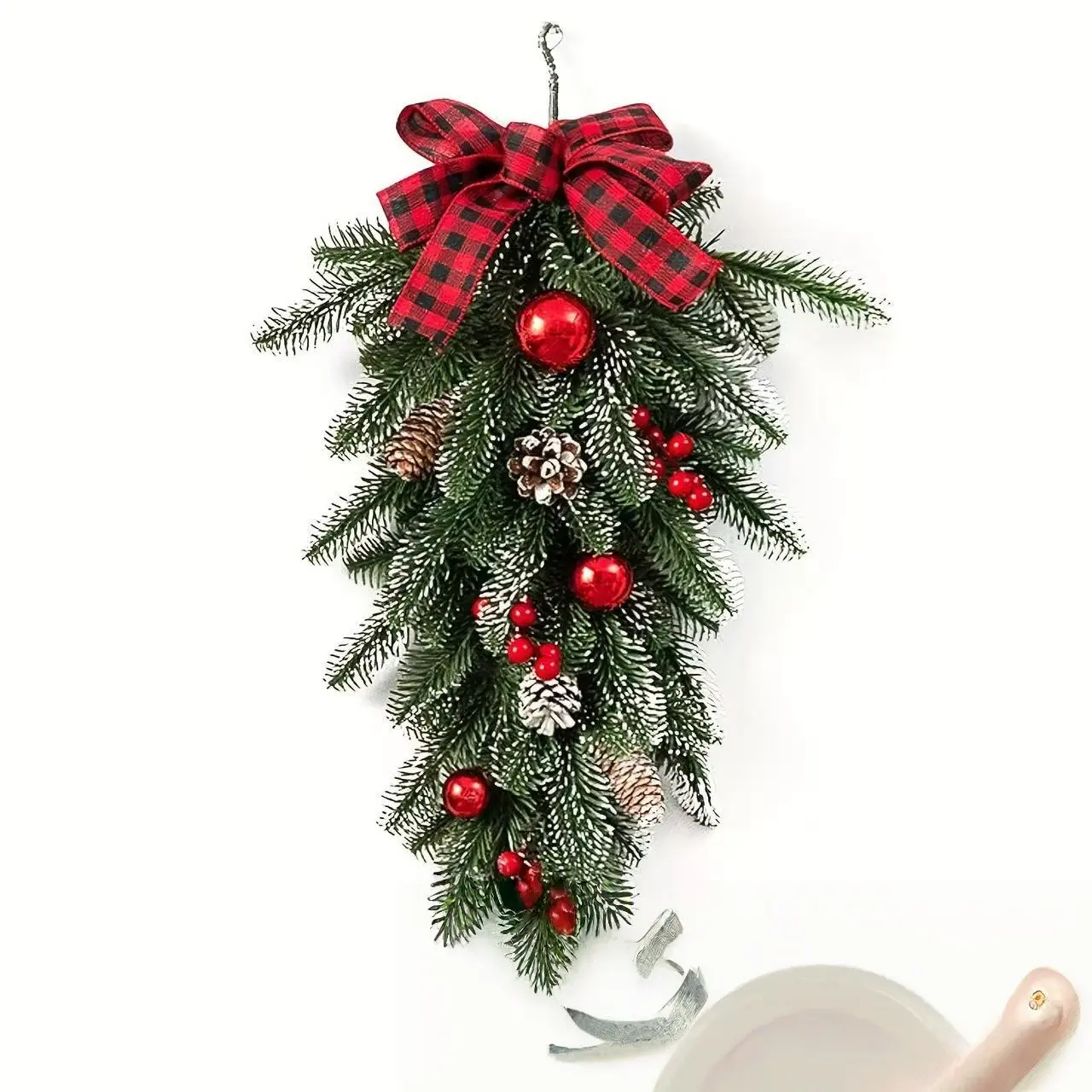 1pcs Christmas Halloween Wreath Pine Needle Hanging Tree Decoration, Winter Holiday Ornament, Festive Home Decor, Easy to Hang, Wall