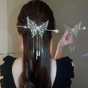 Elegant Crystal Butterfly Long Tassel Hair Stick for Women New Chinese Style Metal Shiny Zircon Pearl Hairpins Hair Accessories