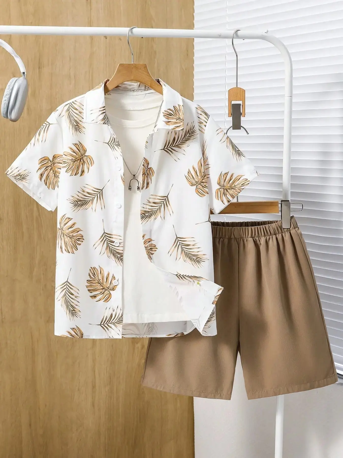 Tropical Palm Leaf Print Boys' Set, Clothes Kids, Summer Clothing Set, Casual Loose-Fitting Short Sleeve Shirt and Shorts, All Seasons, Regular Length, No Zipper