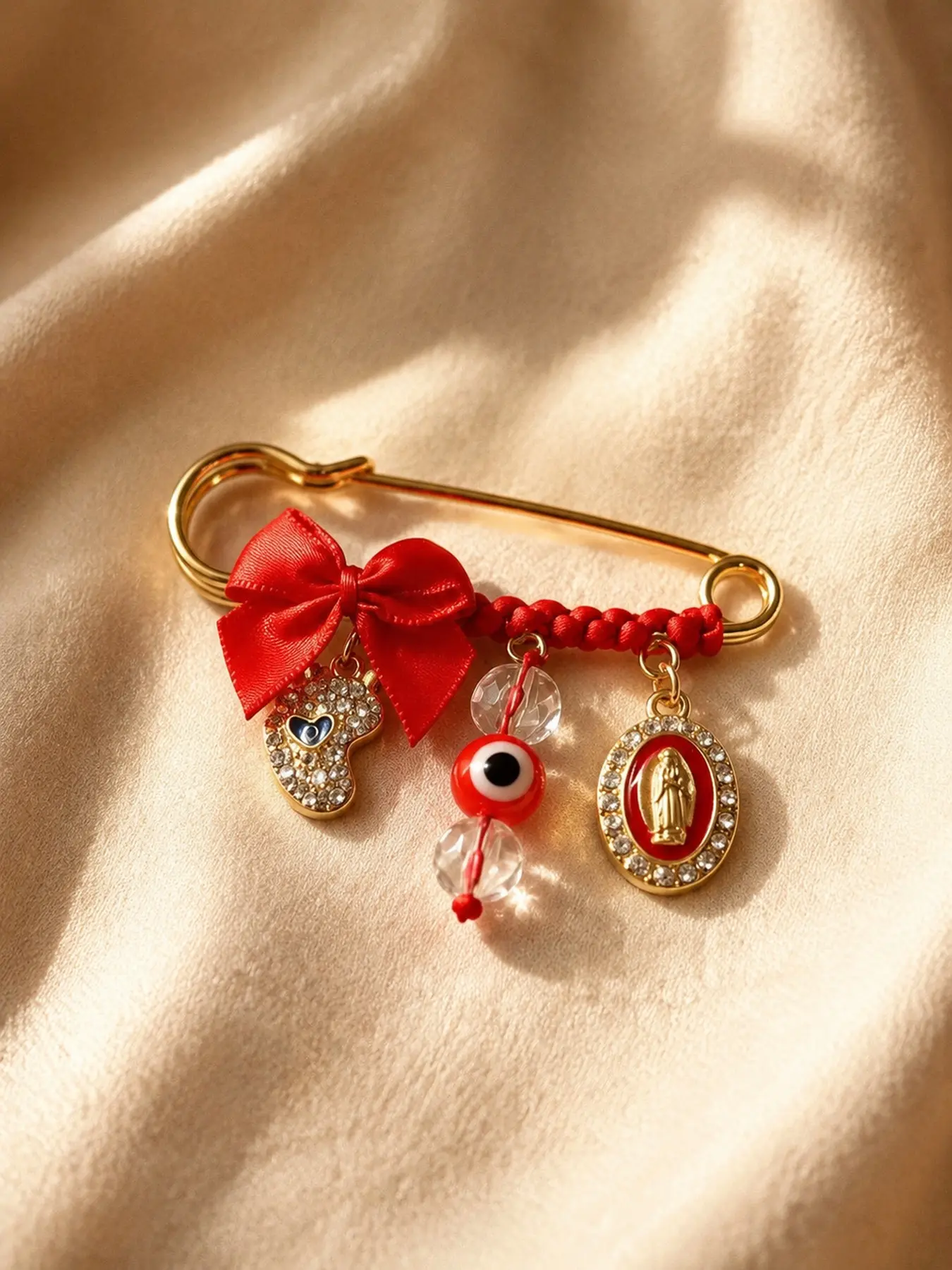 Lucky Red Cord Charm Brooch Pin, Vintage Decorative Clothing Accessory Jewelry for Women, Stylish Fashion Gift