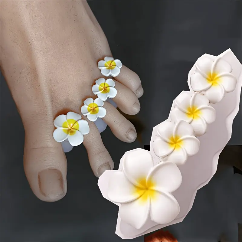 Cute Plumeria Flower Silicone Toe Separators, Soft Reusable Toe Dividers, DIY Pedicure Nail Art, Beach Vacation Foot Accessories