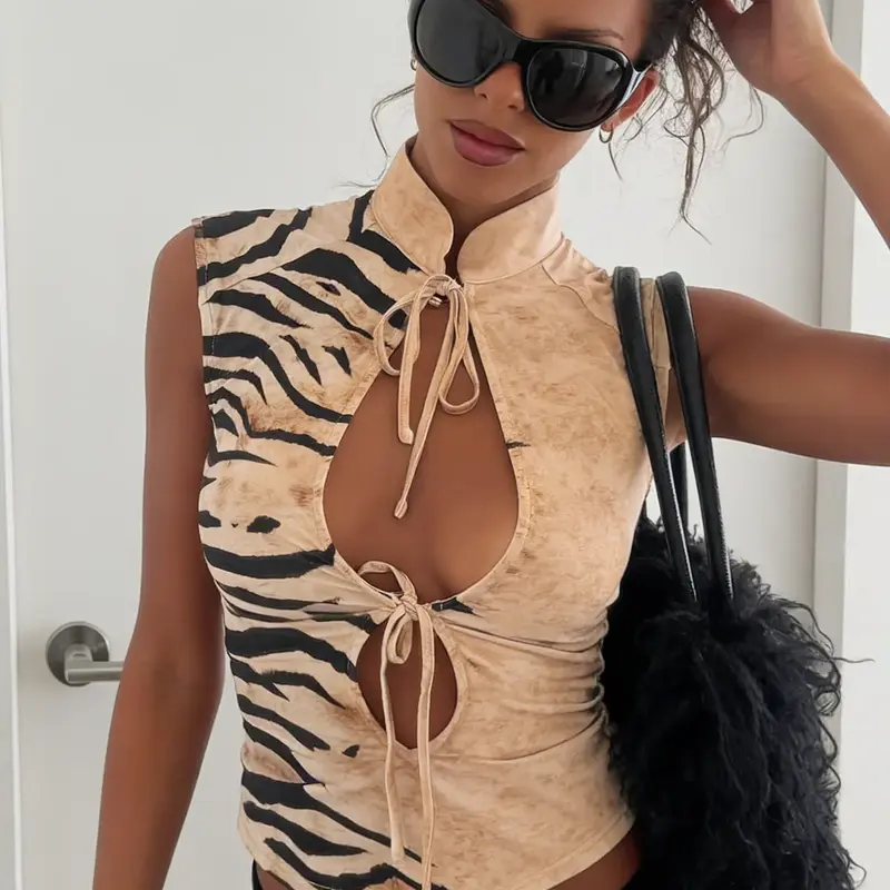 Women's Sexy Leopard Print Hollow Out Knot Tight-Fitting Short Top, Summer Party Style Casual Knit Shirt Without Zipper, Cropped Tank Tops, Crop Cami Top, Cropped Sleeveless Cami, Camisole Tank Tops, Knitted Tank Top, Womenswear