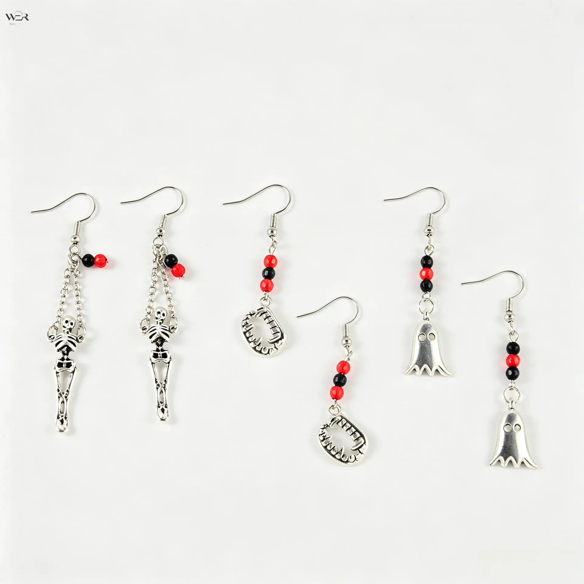 3 Pairs Halloween Dangle Earrings Set Skeleton Ghost Vampire Teeth Red Black Bead Vintage Silver Horror Gothic Drop Earrings Women Halloween Party Costume Jewelry Gift