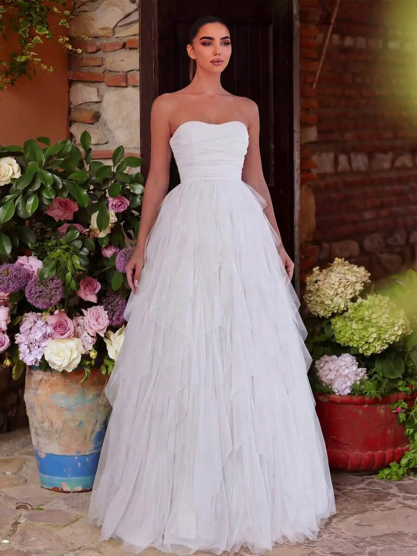 Dreamy Romantic Chic Strapless Evening Wedding Dress, Layered Ruffle Tulle Skirt, A-Line Midi, Perfect for Classic Weddings, Graduations, Formal Events