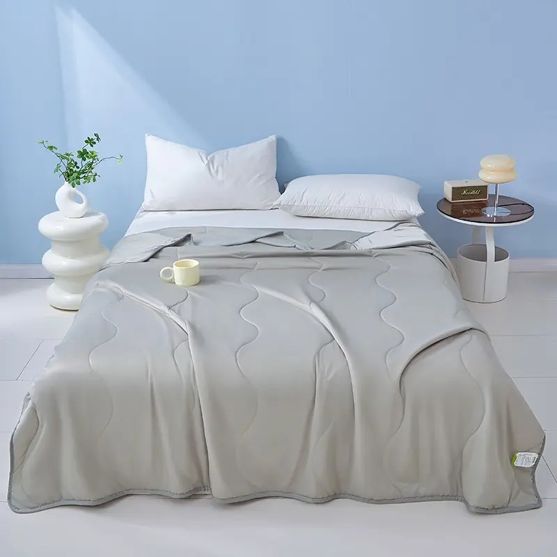 Breathable Summer Cooling Blanket, Lightweight Throw Blanket, Soft Smooth Fabric, Intense Cooling Comfortable Bedding Throw, Cooling Throw Blankets