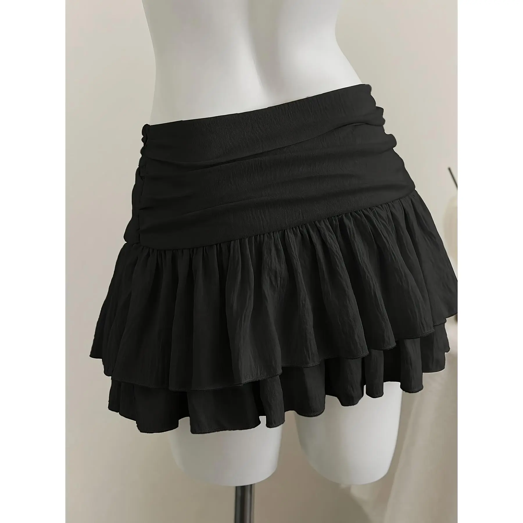 [Chiffon Pleated Skirt] Black Double Layer Chiffon Pleated Mini Skirt - Elegant Solid Color, Regular Fit, Pleated Hem, Vacation Style