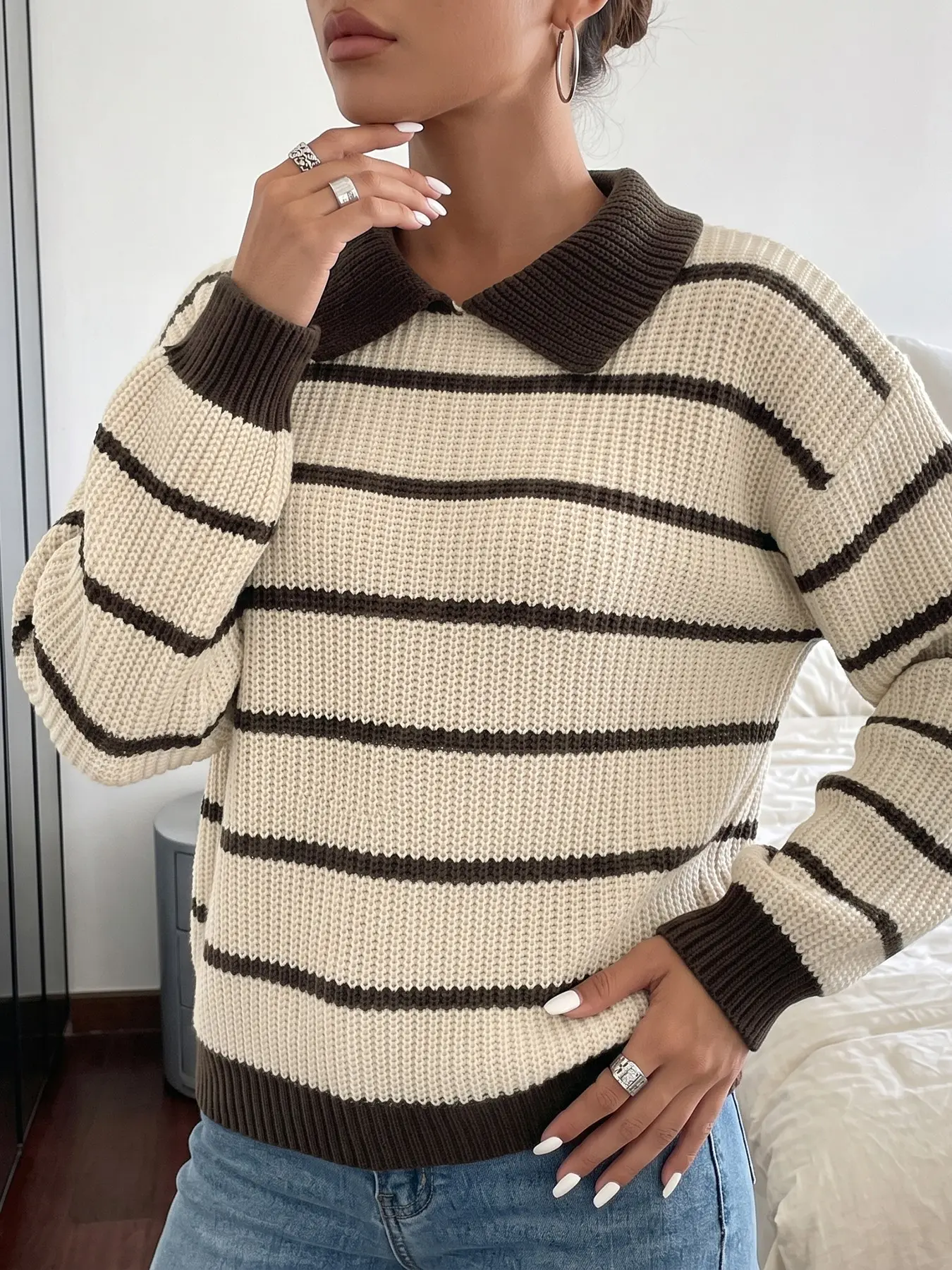 Women's Fall Winter Casual Long Sleeve Patchwork Knitwear, Comfortable Striped Turn-Down Collar Sweater for Daily Wear, Home & Outdoor Use