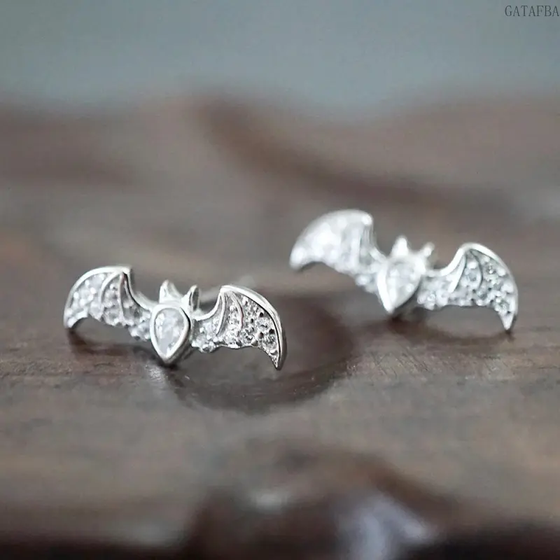 New Dark Punk Metal Bat Earrings for Women, Halloween Themed Jewelry