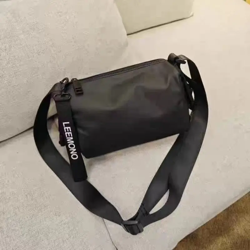 Large Capacity Waterproof Crossbody Bag, Durable Sports Shoulder Bag, Ideal for Hiking, Exercise, Commuting, All Seasons