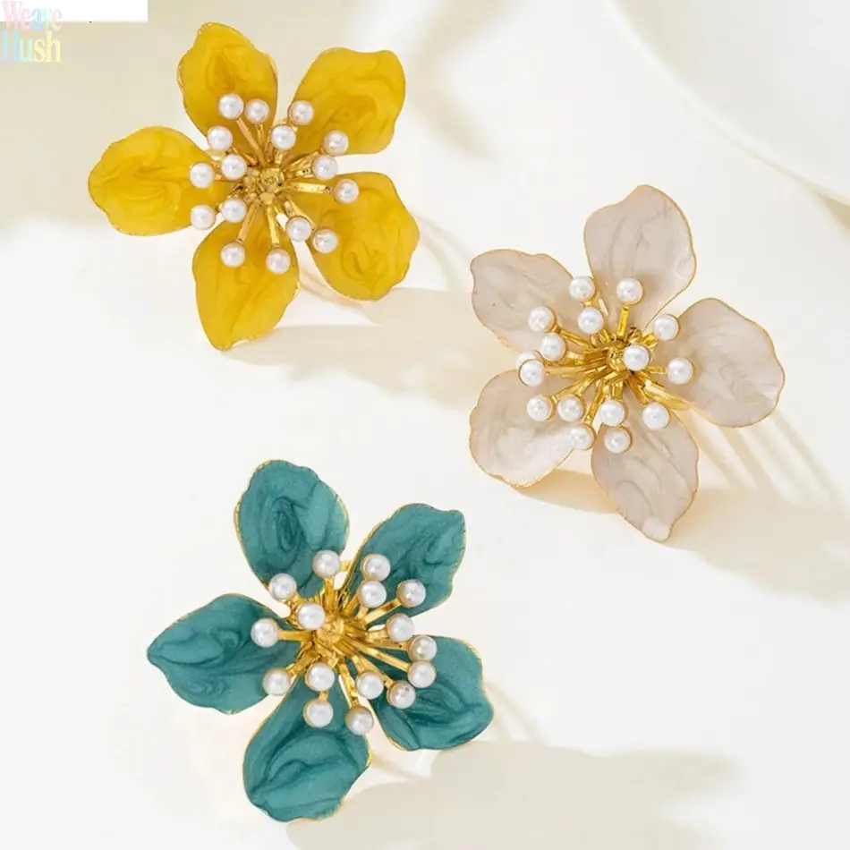Women's Spring-Summer Floral Enamel Ring with Faux Pearl Center, Minimalist Stackable Rings with Enamel Finish for Daily Outfits, Dainty Statement Jewelry for Sports & Outdoor Ensembles, Dainty Size, Floral Motif, Unisex Wear, All Seasons
