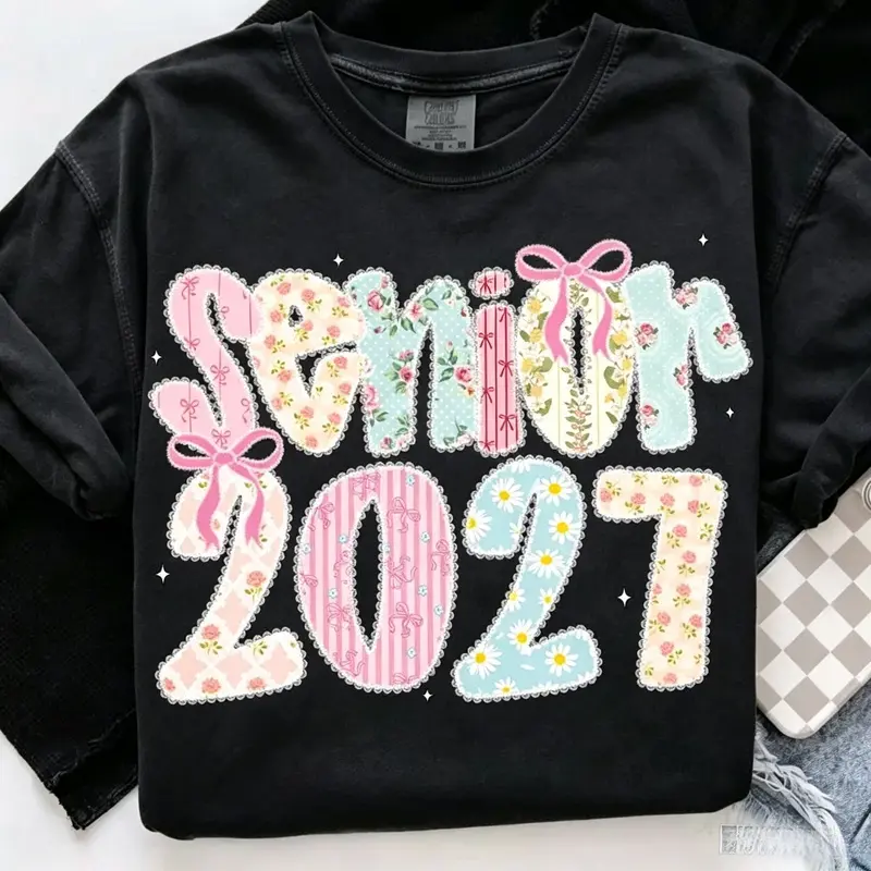 Senior 2027 Shirt, Coquette Lace Floral Graphic Tee, Class of 2027 Graduation T-Shirt, High School Senior Gift