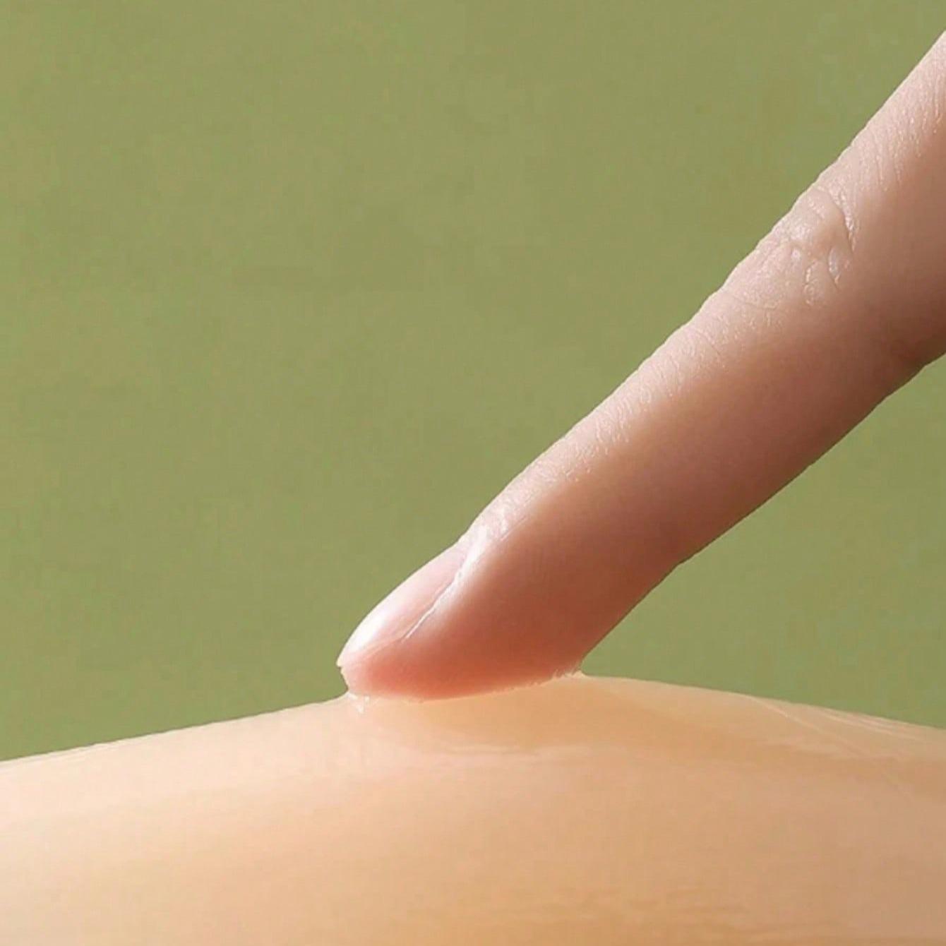 2pcs Reusable Silicone Breast Pads for Women Strapless Invisible Wedding Underwear Silicone Bra Insert Adjustable Push-Up for Summer Anti-Visible Nipple Covers Heat-Resistant Enhances Lift