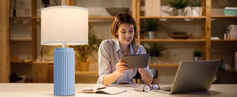 23.5’’ Farmhouse Table Lamps for Living Room Set of 2, Modern Elegant Ceramic Bedside Nightstand Lamps with White Linen Shade for Bedroom, Coastal Lamps Set for Study Home Office