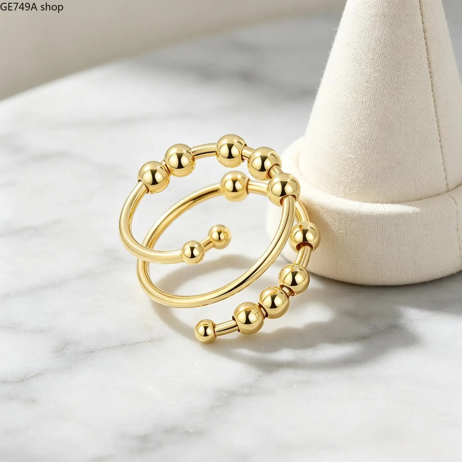 Women's Gold Anxiety Ring - Double Layer Spinning Beads Open Adjustable-Size Unisex Stress Relief Jewelry, Minimalist Knuckle Accessory, Elegant Birthday Gift