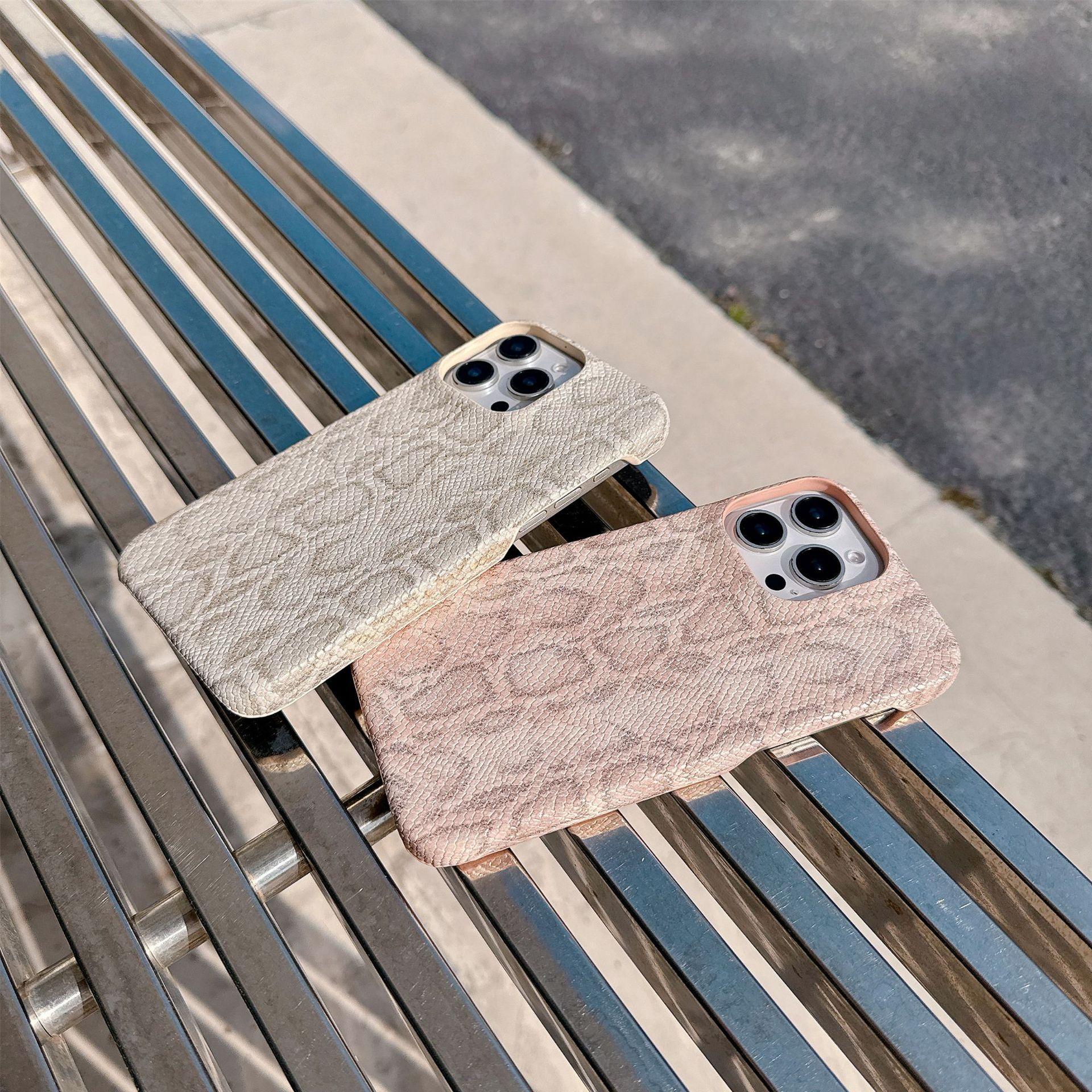 Luxury python skin pattern half-cover case with a high-end feel for iPhone 17 Pro Max/for 16