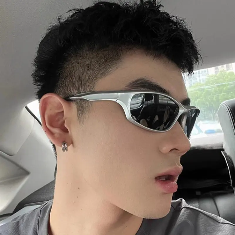 New Punk Style Sports Sunglasses, Future Feeling Cool Shades, Streetwear Sun Glasses, Trendy Accessory for Men, Fashionable Frames Sunglasses