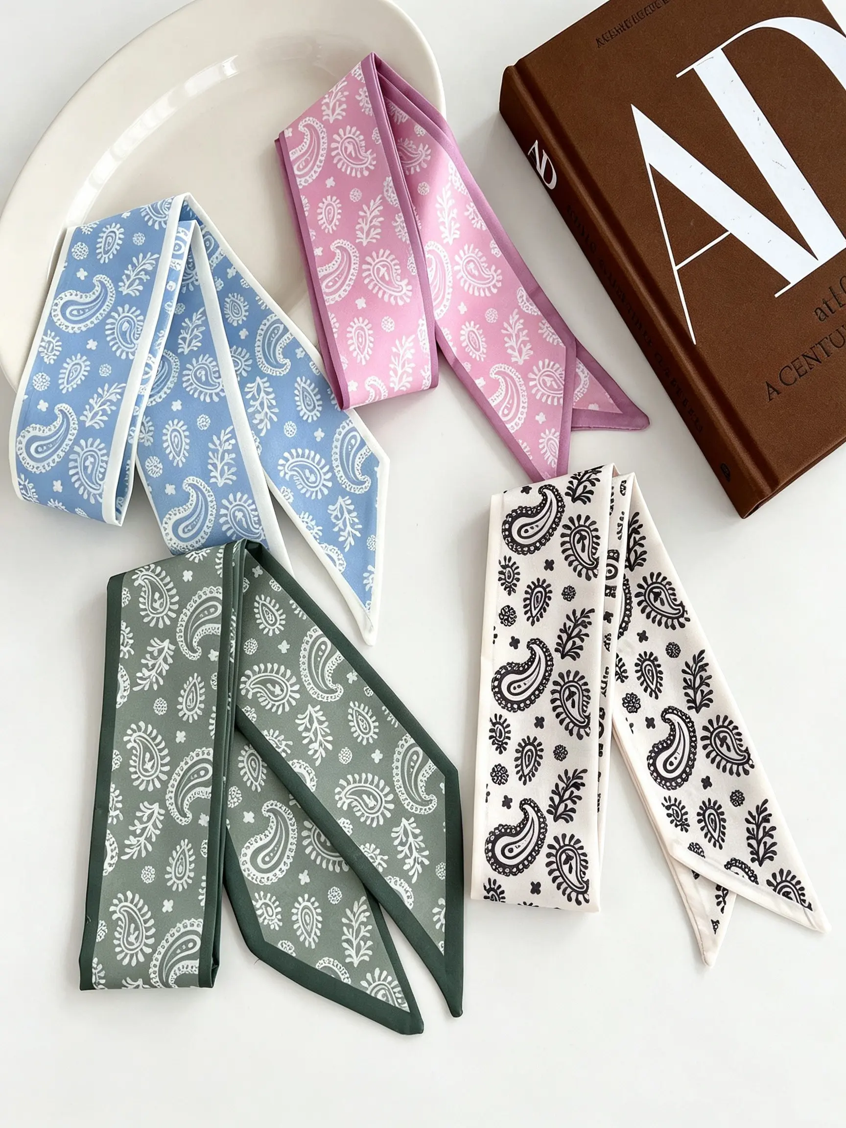 4 Pcs / 1 Set Vintage Floral Scarf Set, Versatile Polyester Wrap for Hair, Neck, Bag, Wrist, Unisex Fashion Accessory, Stylish Tie-On Bandana