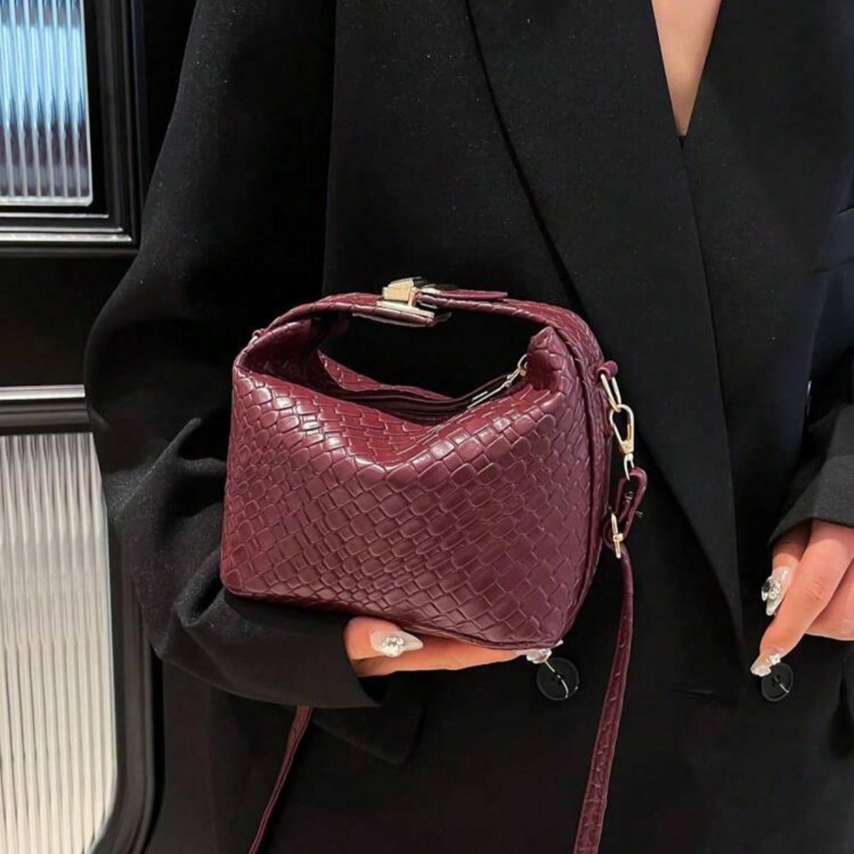French High-End Woven Handbag For Women New Style Western-Style Dumpling Bag Niche Texture Commuting Bag Versatile Crossbody Bag Shoulder Bag