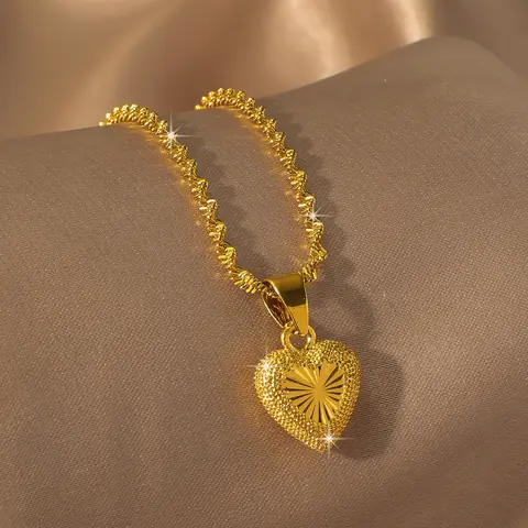 24k Gold Plated Heart Pendant Necklace, Cute Copper Chain, 45cm Length, Elegant Layering Jewelry, Ideal Gift for Women, Fashion Necklace