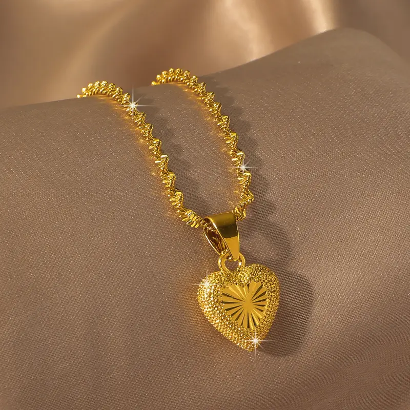 24k Gold Plated Heart Pendant Necklace, Cute Copper Chain, 45cm Length, Elegant Layering Jewelry, Ideal Gift for Women, Fashion Necklace