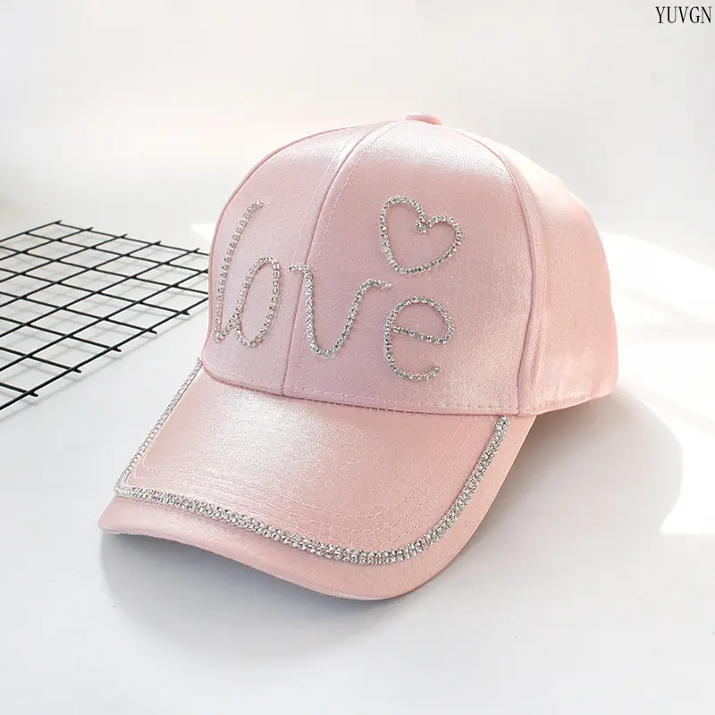 Unisex Rhinestone Love Letter Heart Motif Curved Brim Baseball Cap - Bling Decor Adjustable Sparkly Trim Sun Hat, Casual Daily Glossy Headwear for Beach Travel, Unisex Wear