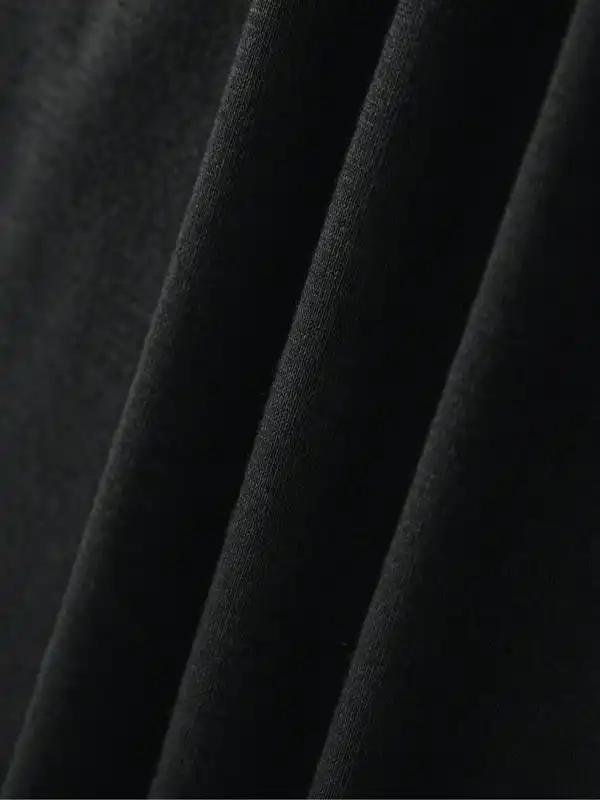 World's Best Mom T-Shirt |     Cute Heart Graphic Tee – Perfect Mother’s Day Gift Idea For WomenMen's Solid Color Crewneck Tee for Gym & Casual