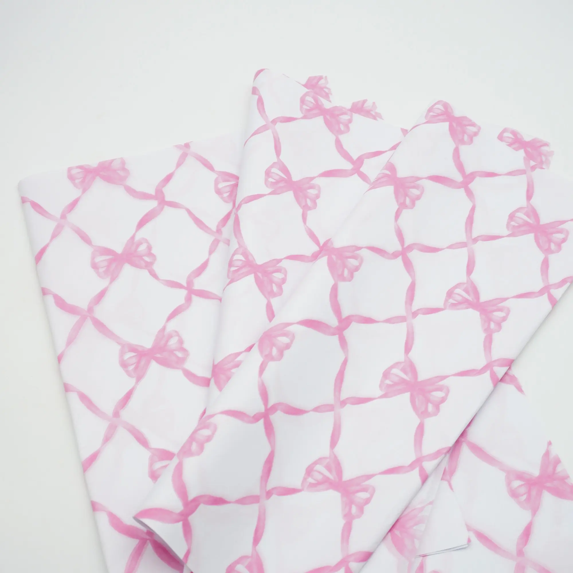 Pink ribbon bow pattern gift wrapping thin paper, bouquet supplies, Bouquet wrapper, tissue for gift bags, flower wrapping paper, suitable for decorating any occasion of Thanksgiving, Halloween, Christmas parties