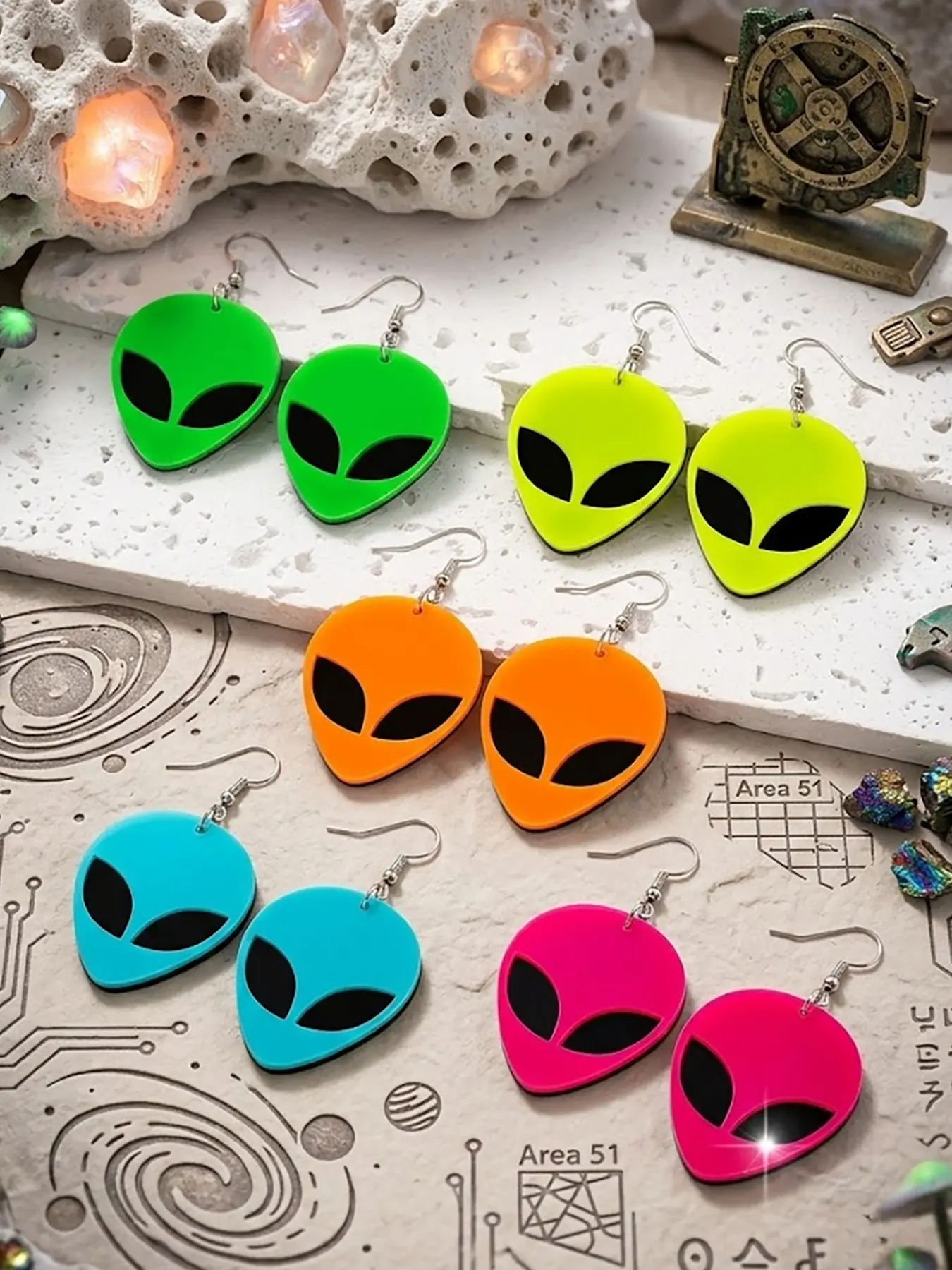 5 Pairs Alien Earrings Set, Y2K Millennial Style, Fun Weird Acrylic Jewelry, Sweet Cool Girl Accessories, Perfect for Gifts and Birthdays