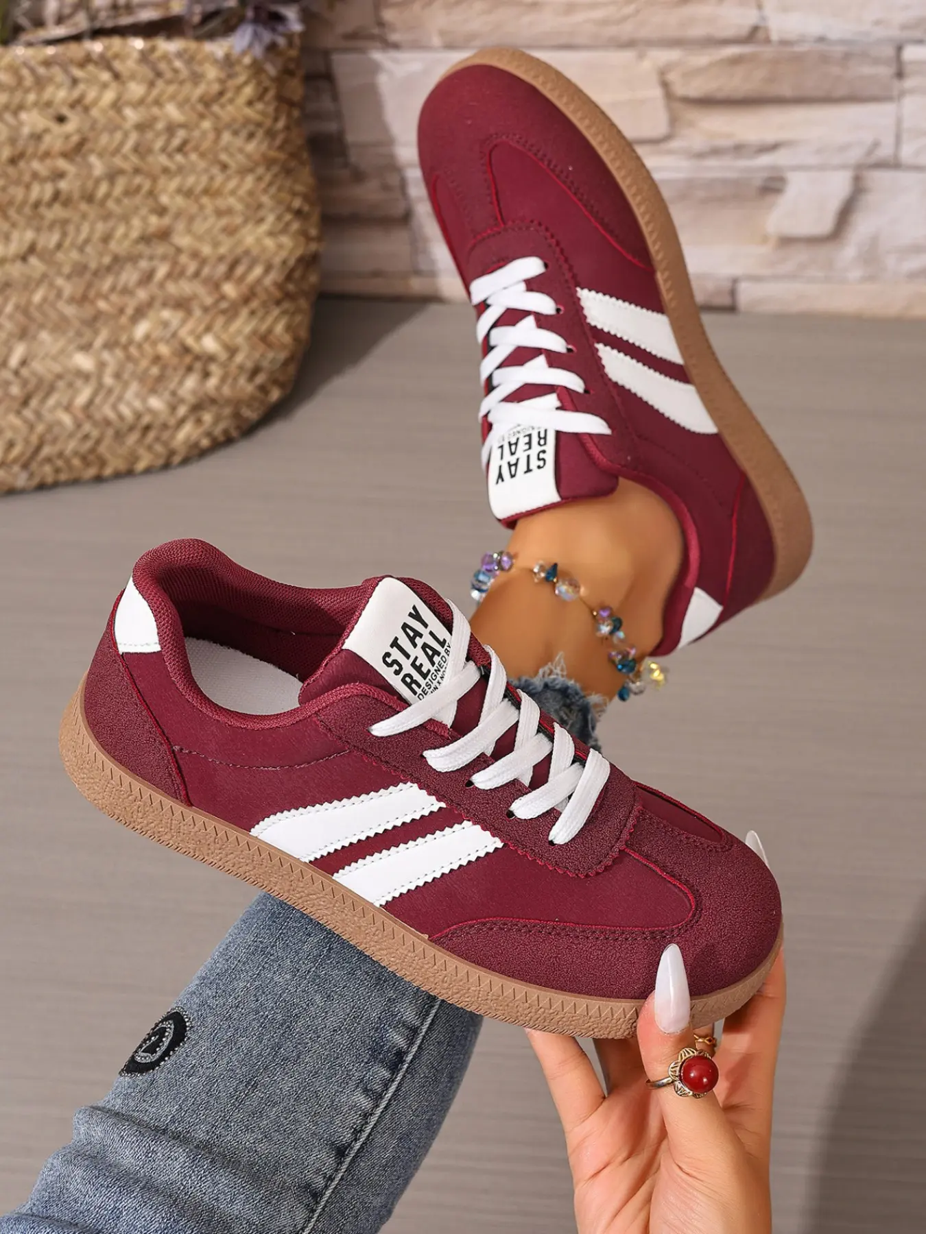 Women's Classic Fashion Casual Sports Shoes, Comfortable Laces, Lightweight Anti-Slip, Versatile University Style New Arrival