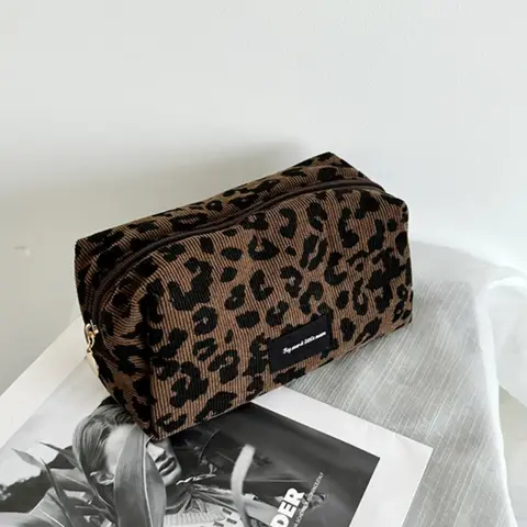 【Black Friday】Leopard Print Makeup Bag, Large-Capacity Cosmetic Storage Pouch, Vanity Purse, Portable Cosmetic Travel Bag