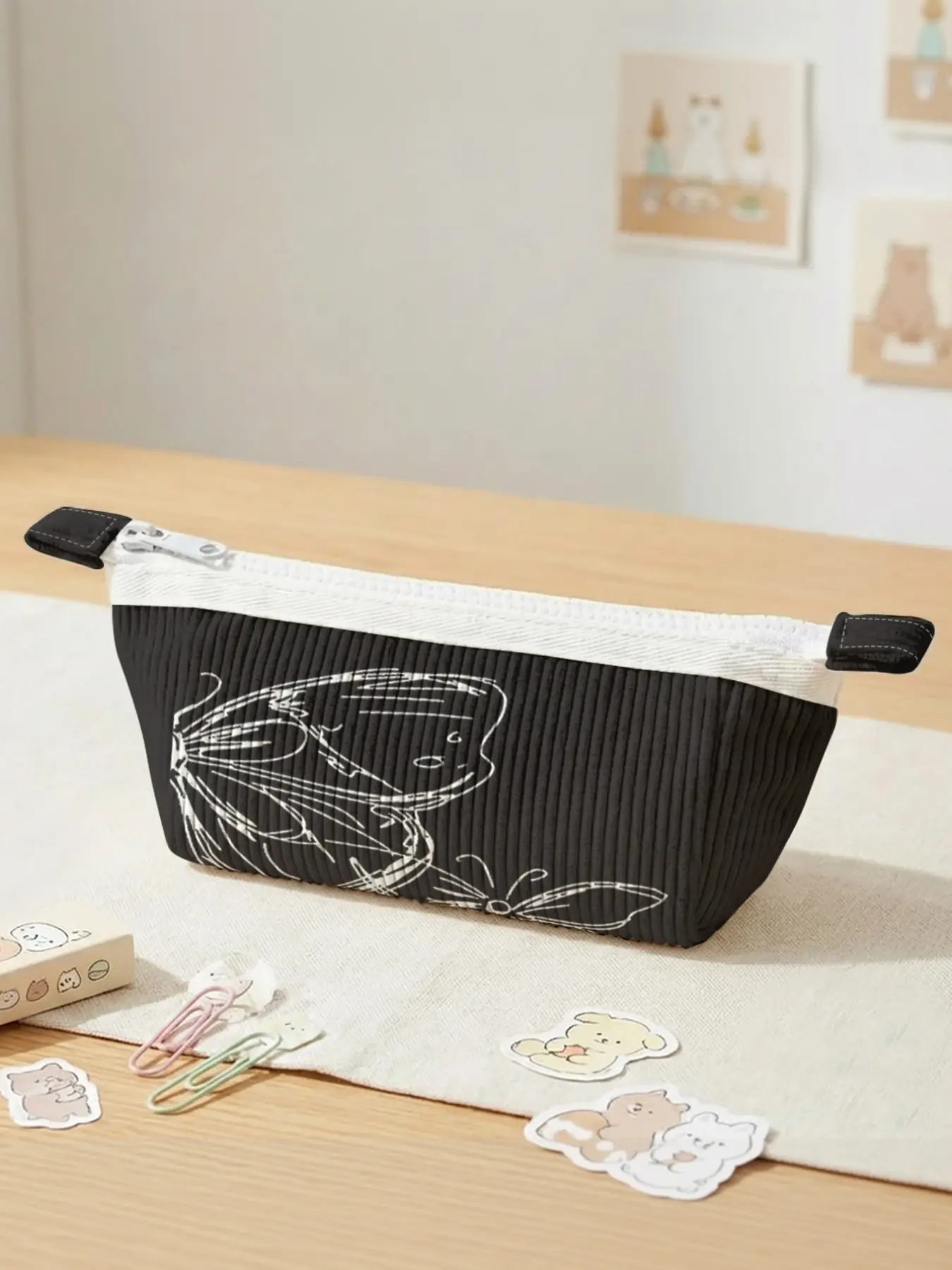 Butterfly Floral Pattern Pencil Case, 2D Print Velvet Pen Bag, Large Capacity Stationery Organizer, Casual All-Season Design