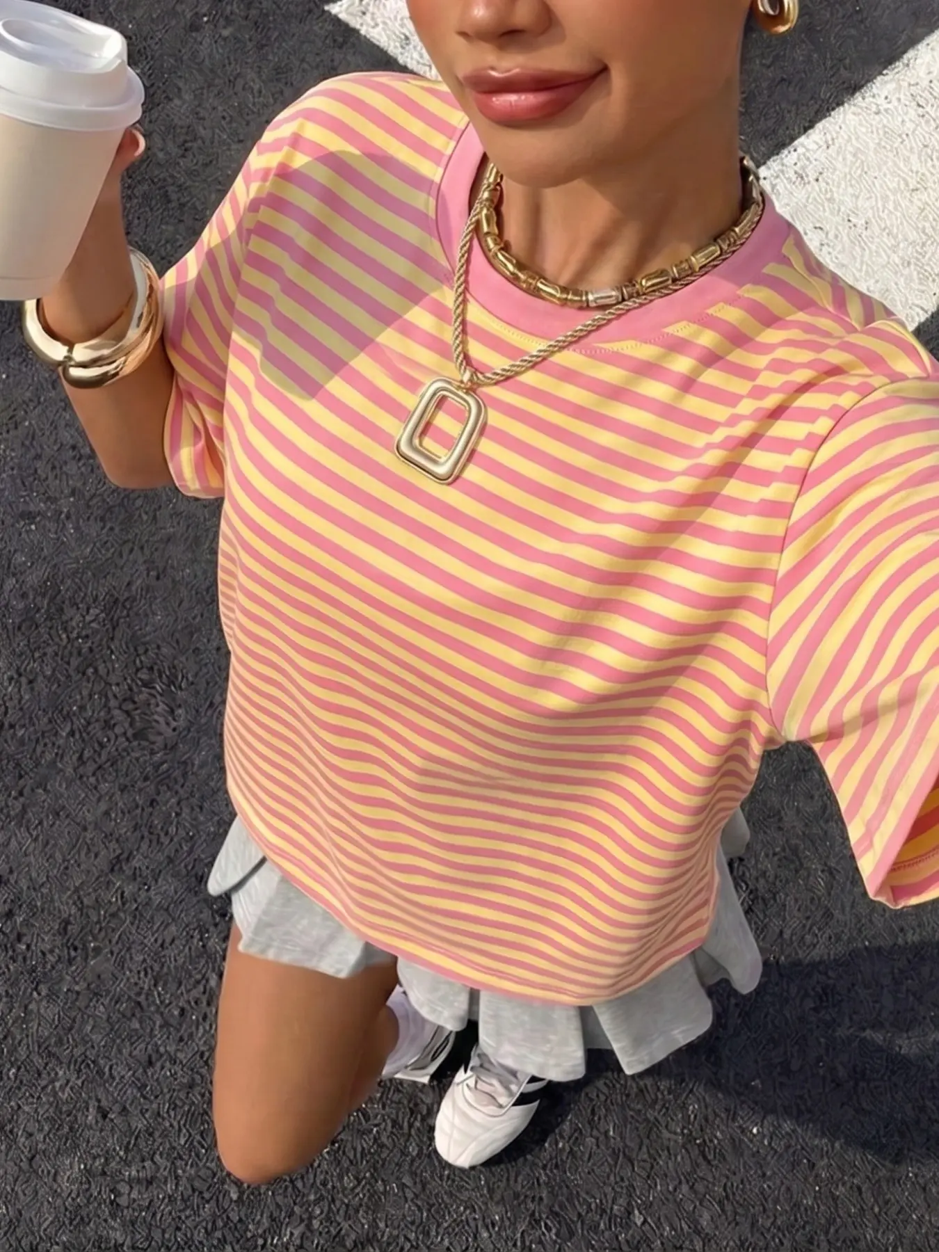 Women's Color Stripe Crew Neck Short Sleeve Crop T-shirt, Y2K Casual Summer Clothes Women, Loose Fit Basic Tee, Fashion Top for Streetwear, Shopping & Daily Outfit, 2026 Trendy Soft Stretchy Striped Cropped Top